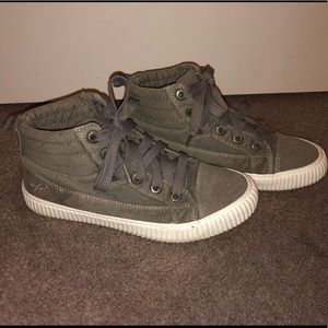 Army Green Blowfish Sneakers